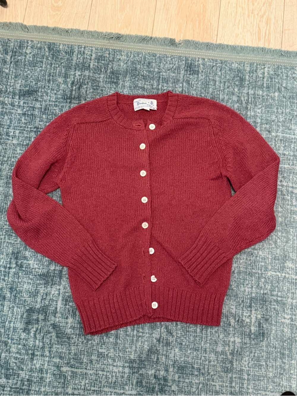 Vintage Deans of Scotland 100% Wool Cardigan Sweater Size 36 Burgundy